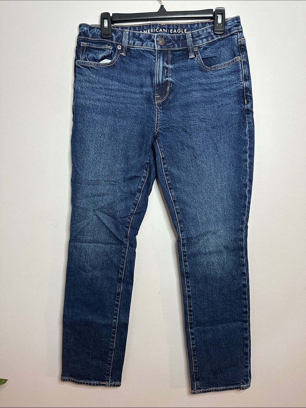 American Eagle Outfitters Women's Blue Straight Leg Jeans size 8